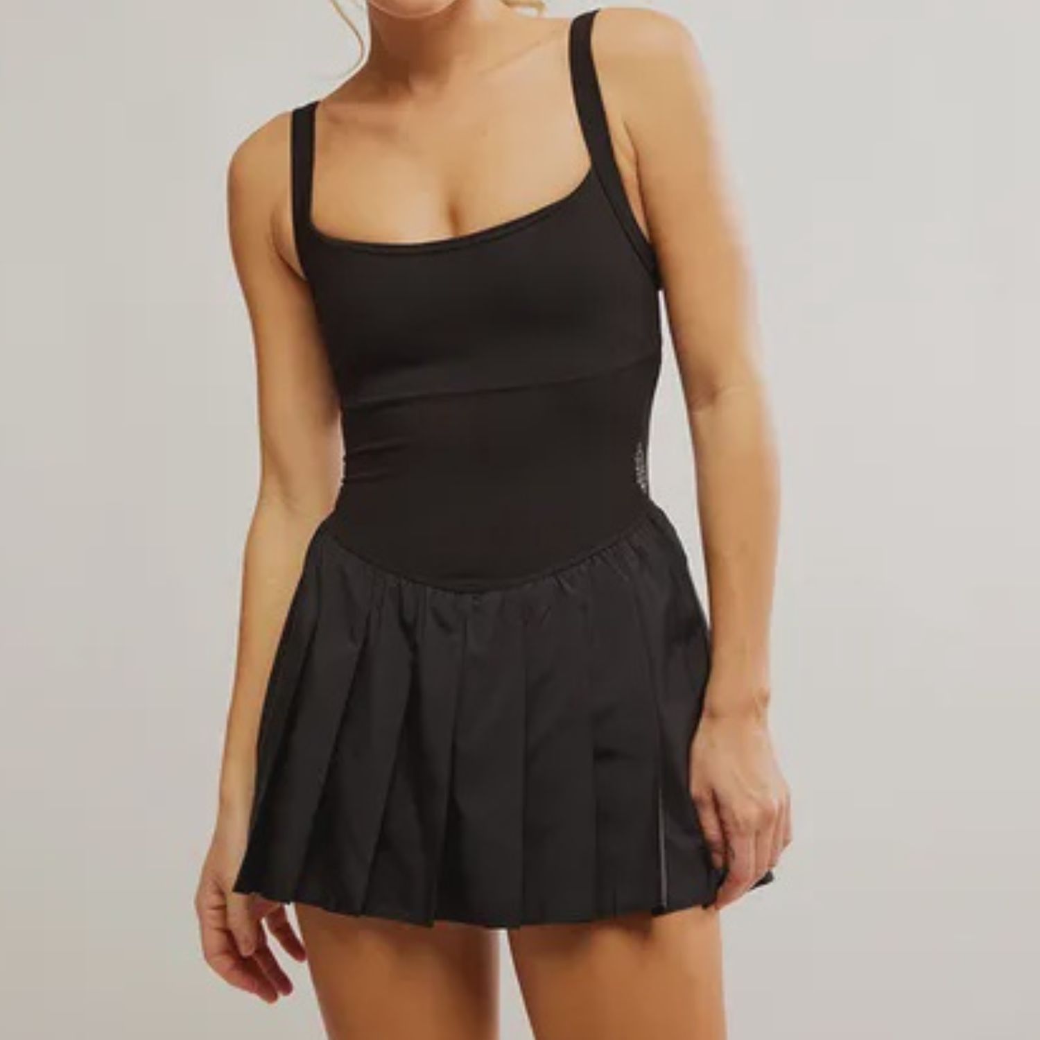 Movement Women&#39;s Swing of Things Skortsie, Color: Black, Size: M