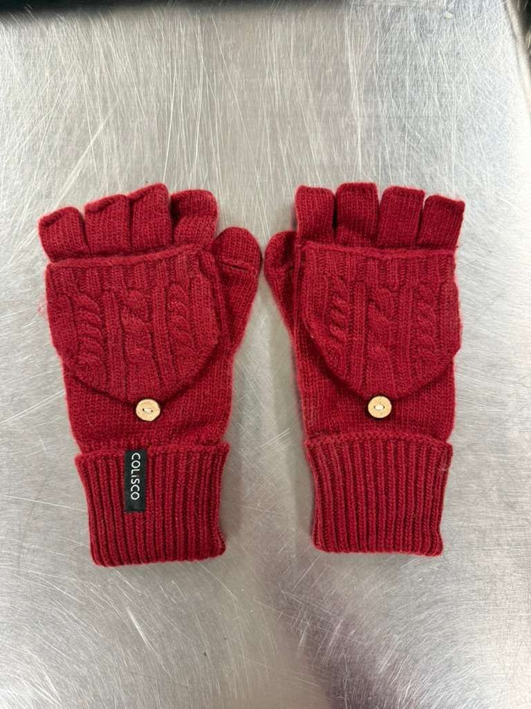 Colisco Cable-Knit Convertible Mittens, Red, Color: Red