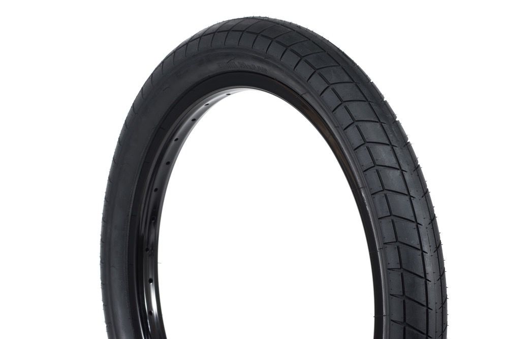 SALT - BURN TIRE - 20x2.3&quot;