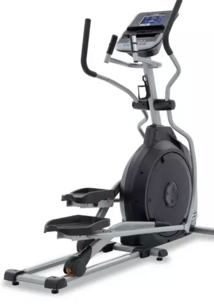 Spirit XE195 Eliptical
