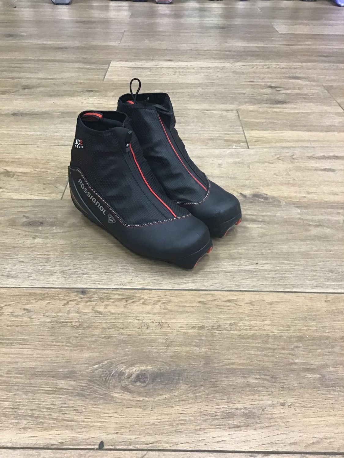used rossignol xc2 sz36
