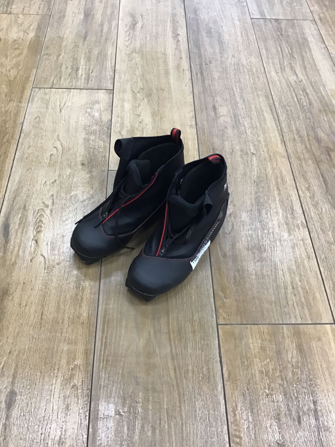 Used Rossignol XC-2 Boots Size 37
