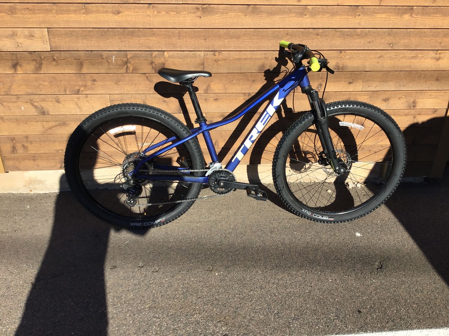 Used trek marlin 4 xs blue