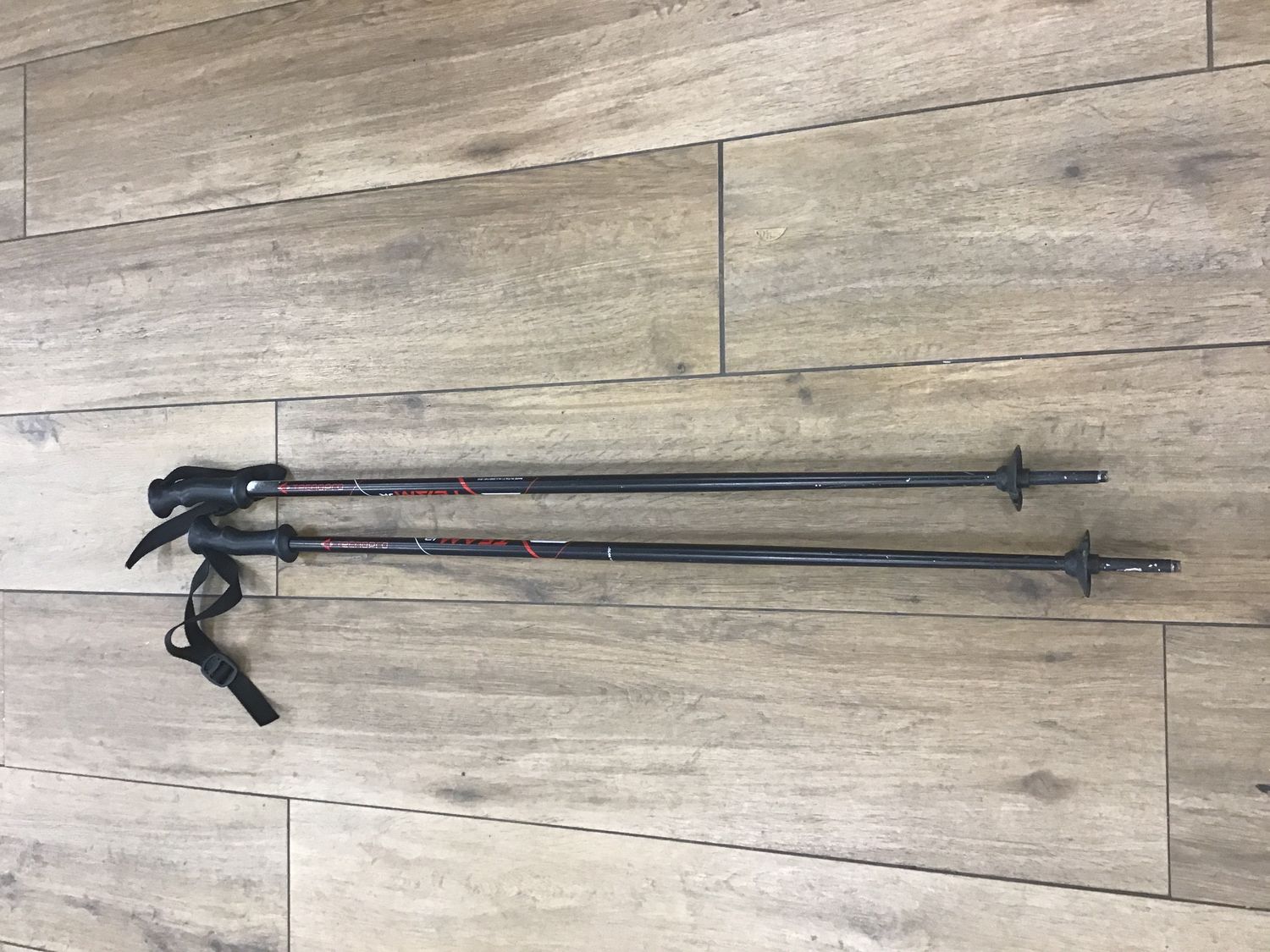 Used Tecnopro Junior Poles 85cm