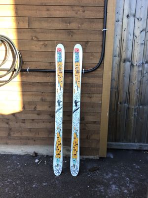 Used ski Line 145cm pencil twin tip