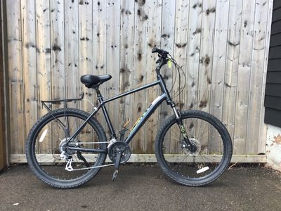 Used Giant Sedona Large Green