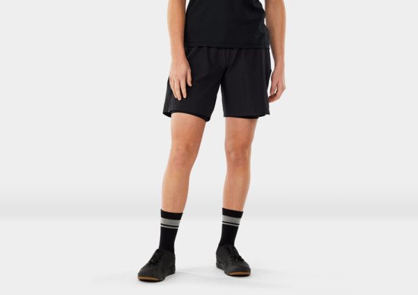 Short Trek Quantum X-Large Black