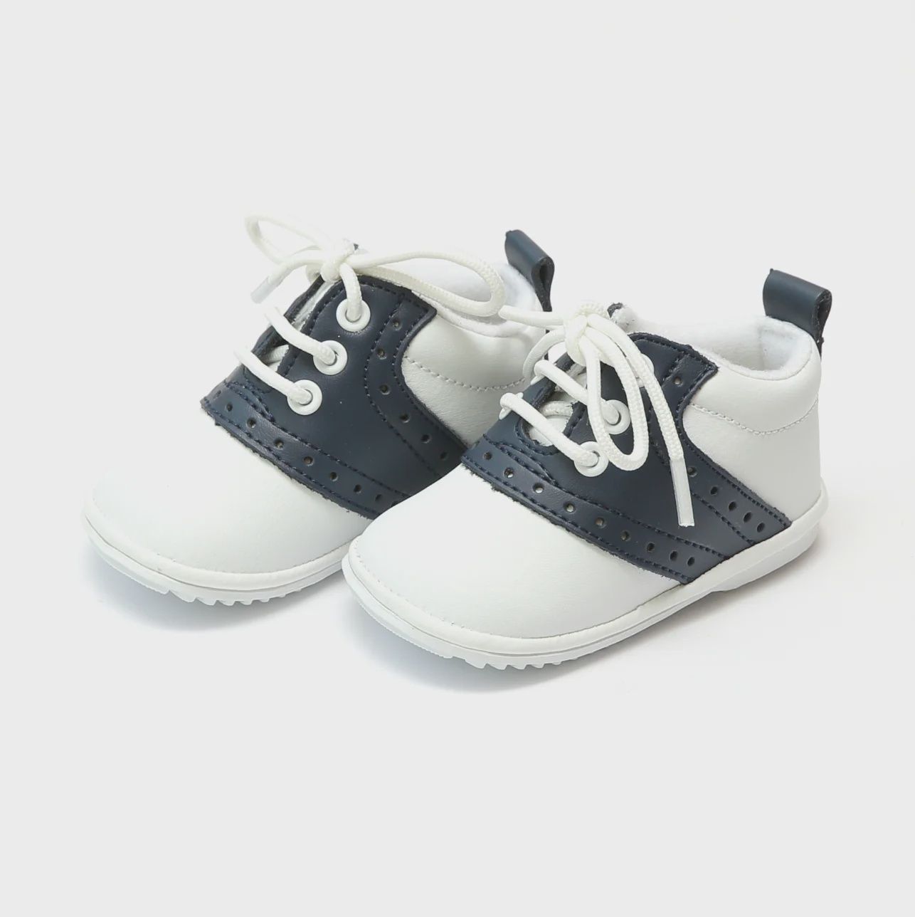 Austin-Oxford White W/ Navy
