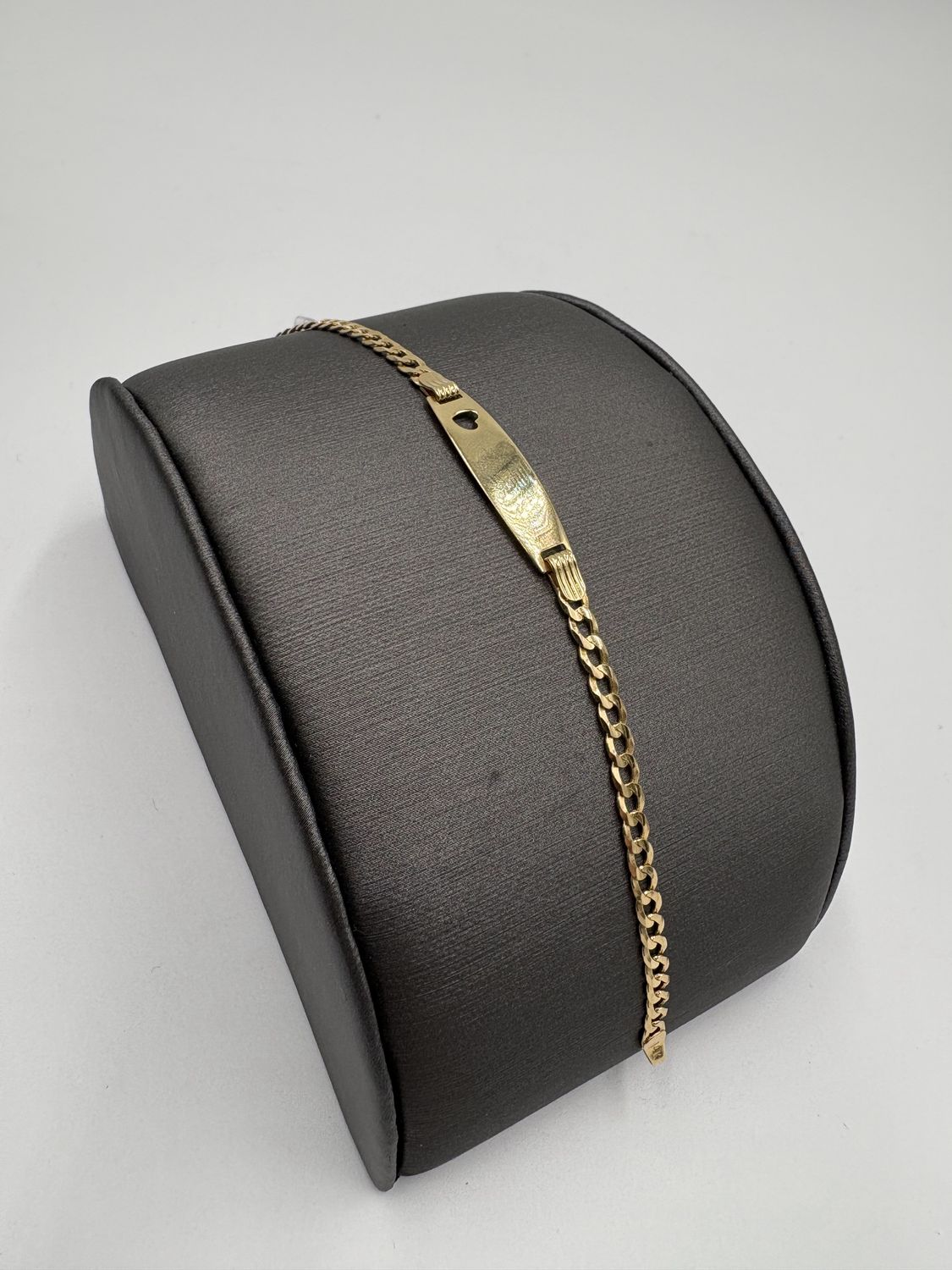 Pulsera de placa 14k