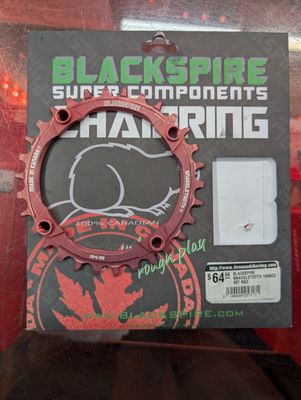 BLACKSPIRE SNAGGLETOOTH 104BCD 30T RED