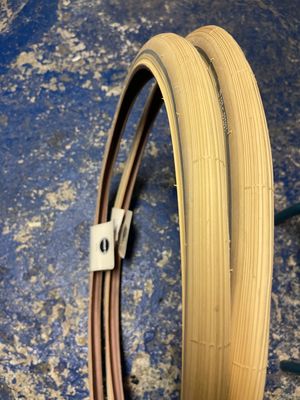 Linus Elysian Tire 26 x 1.25 - Cream w/Relex (559X32C)