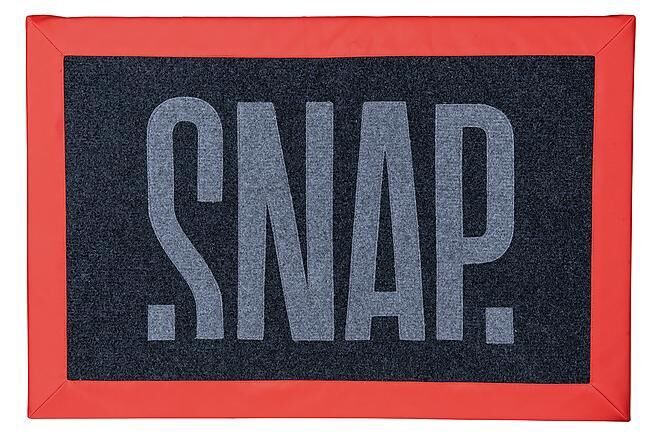Snap - Plaster - Grenadine - Crash Pad