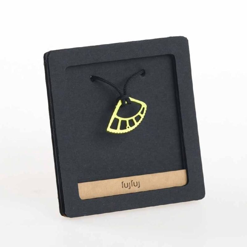 Fujfuj - Cam Necklace