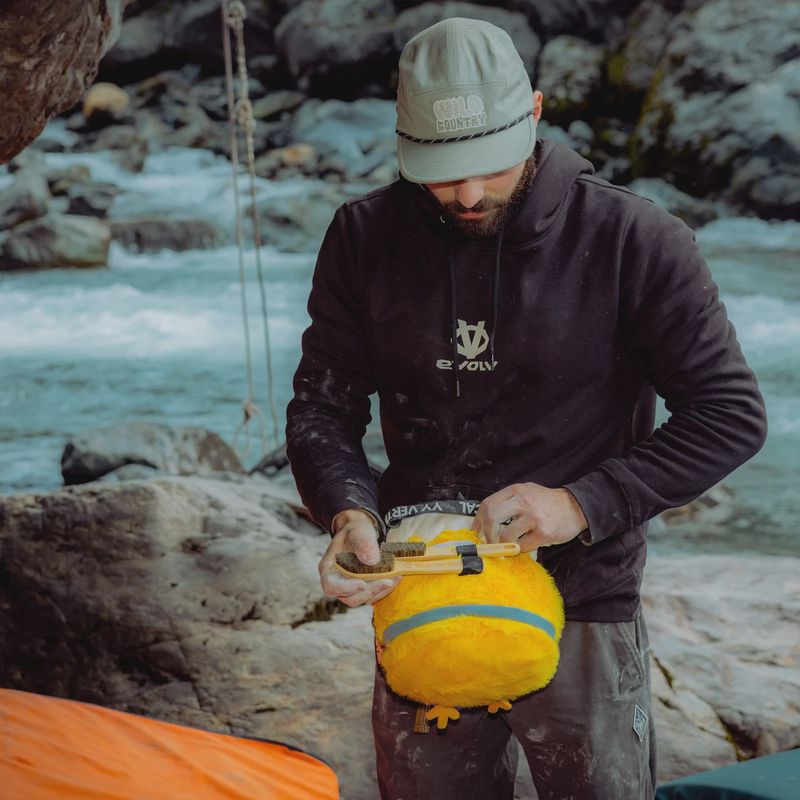YY Vertical - Boulder Chalkbag Chick