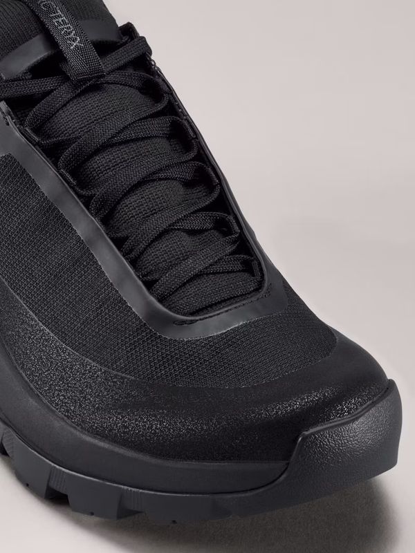 Arc'teryx - Vertex Alpine GTX W - Black/Black