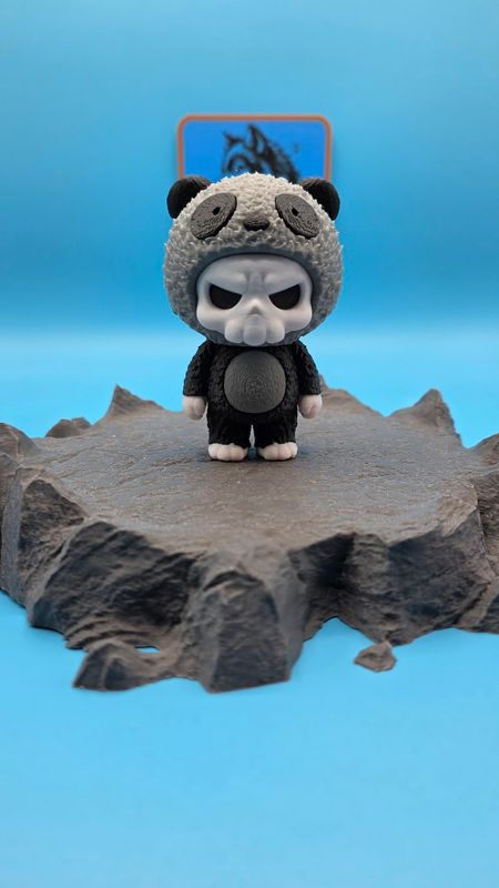 🖤 Baboo – Der düstere Panda-Skubbie