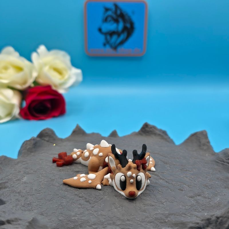 Kleiner Rentier Drache 🦌