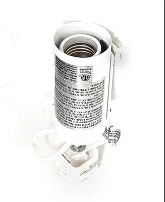 UNIVERSAL TRACK HOLDER -WHT