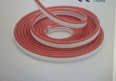 NEON STRIP-SIDE RED PER FEET