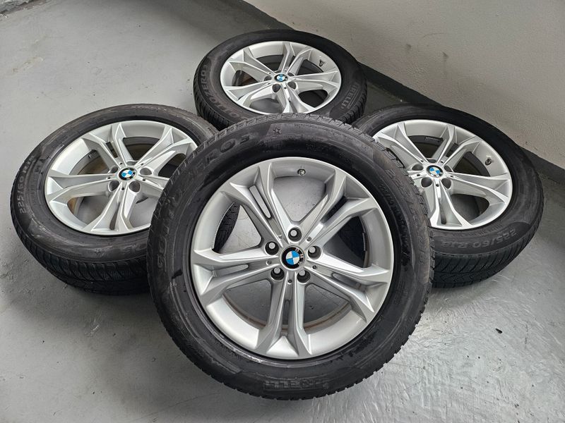Original BMW Winterkompletträder Winterreifen Alufelgen für X3 G01 X4 G02 18 Zoll Doppelspeiche 688