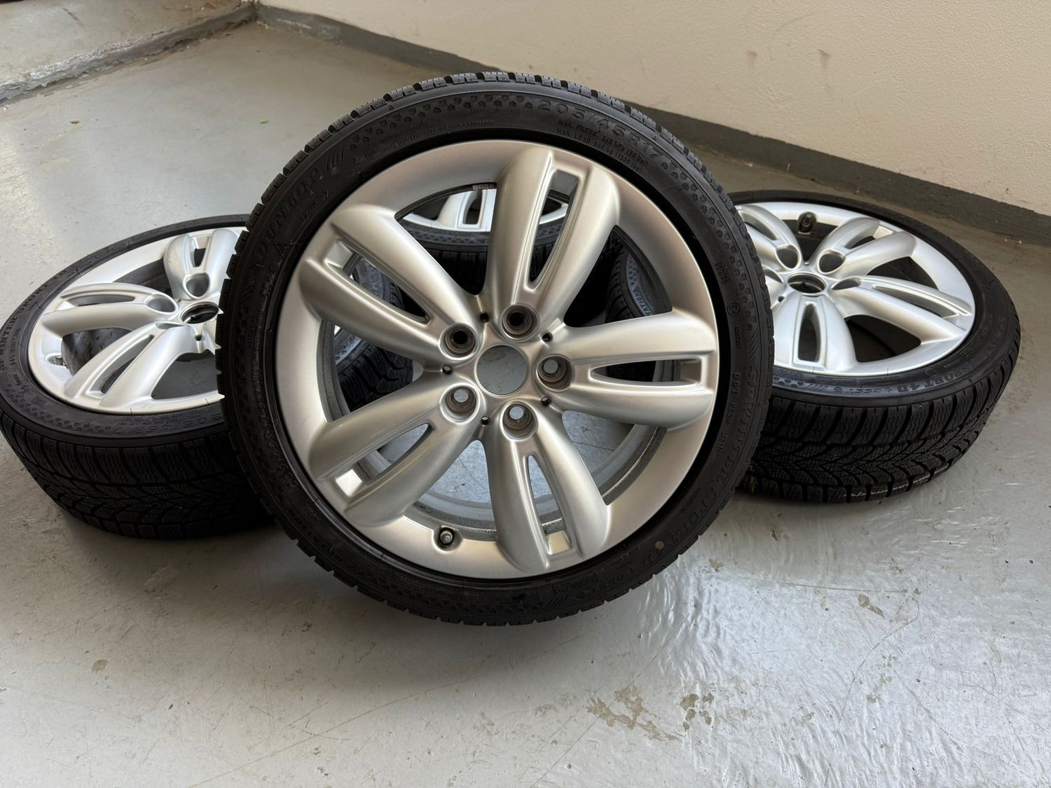 Original MINI F55 F56 F57 17 Zoll Winterkompletträder Winterreifen Alufelgen JCW Track Spoke 501