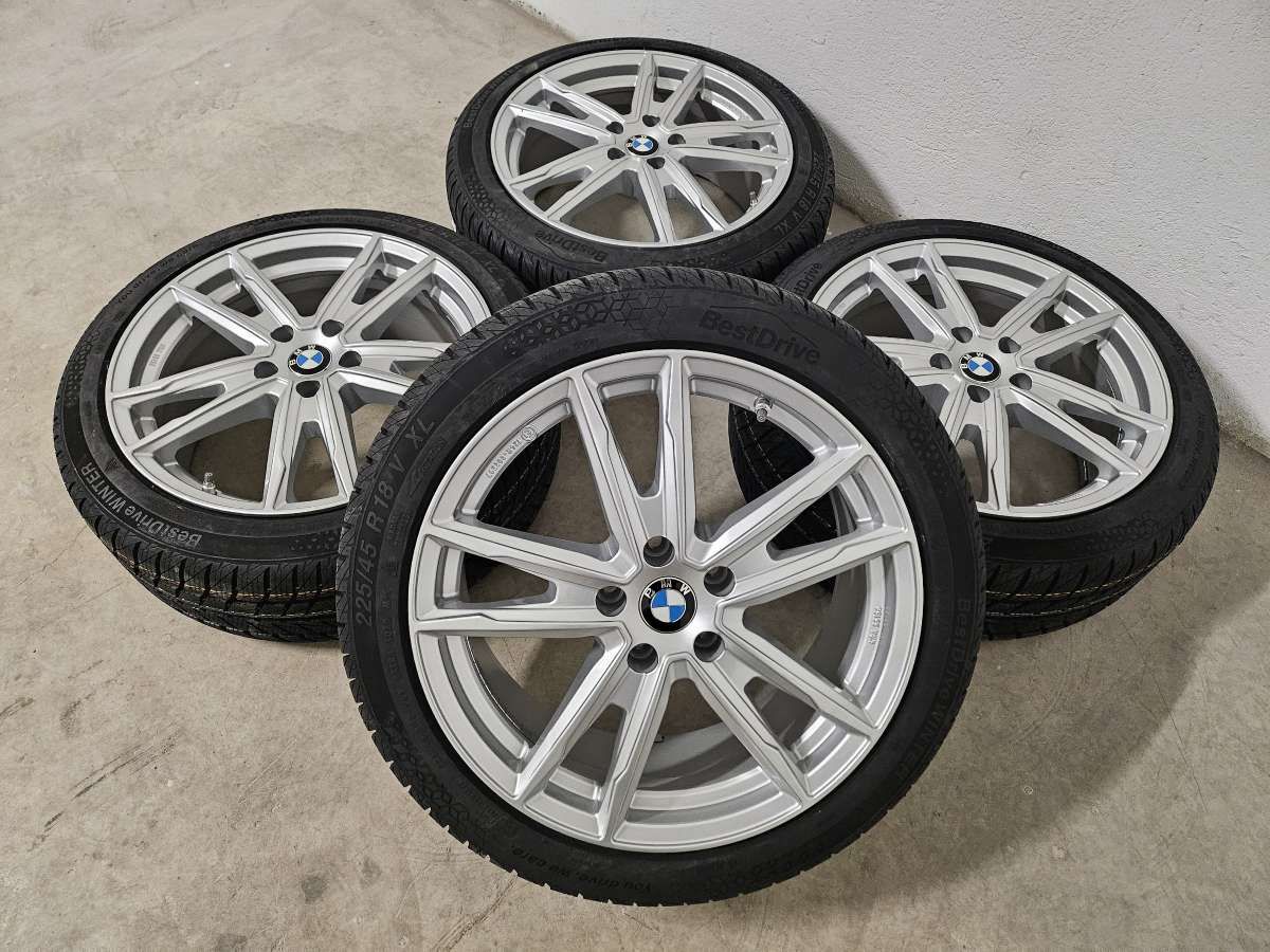 Winterkompletträder Winterreifen Alufelgen für 1er BMW F70 2er F74 18 Zoll fabrikneu