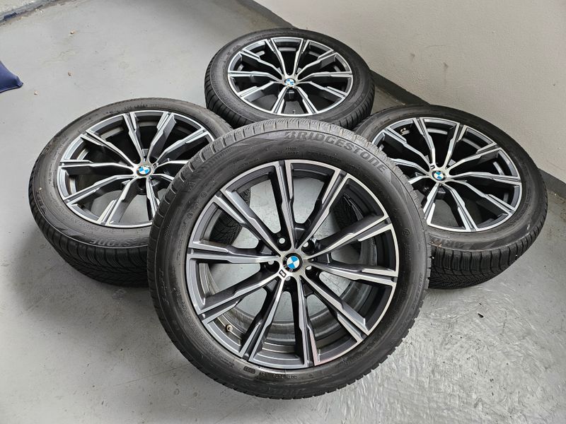 Original BMW Sommerkompletträder Sommerreifen fabrikneu Alufelgen für X5 G05 X6 G06 20 Zoll Sternspeiche M 740 bicolor gebraucht 1A