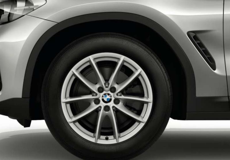 Original BMW Winterkompletträder Winterreifen Alufelgen gebraucht für X3 G01 X4 G02 18 Zoll V Speiche 618