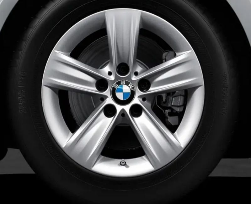 4 Stück Original BMW 3er F30 F31 F32 16 Zoll Alufelgen Sternspeiche 391 gebraucht