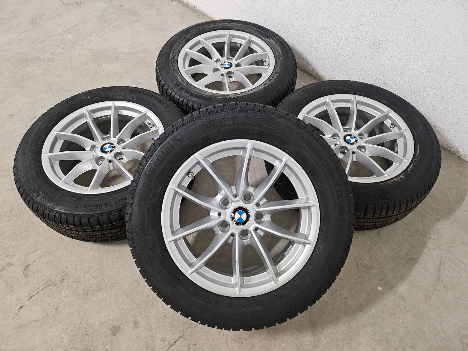 BMW 3er G20 G21 Kompletträder Winter – Original BMW Alufelgen mit Reifen kaufen in Österreich. Hochwertige BMW Qualität für maximale Performance und Sicherheit. Jetzt BMW Kompletträder auf www.tyre1.at entdecken.