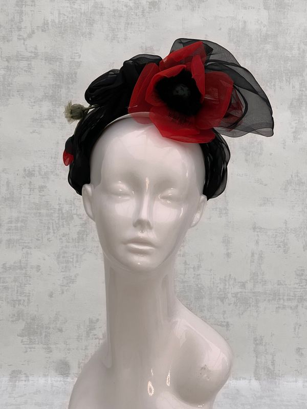 Silk Fasciantor  with red silk flower