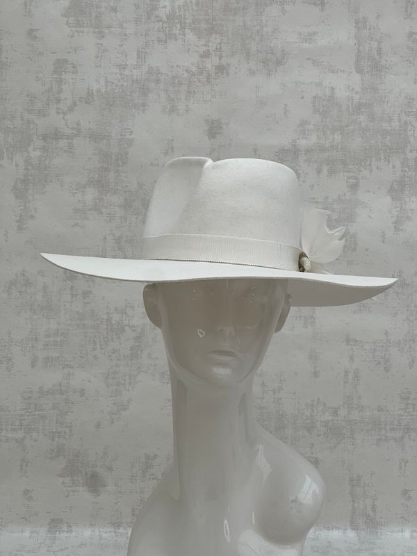 Teardrop hat style size 56