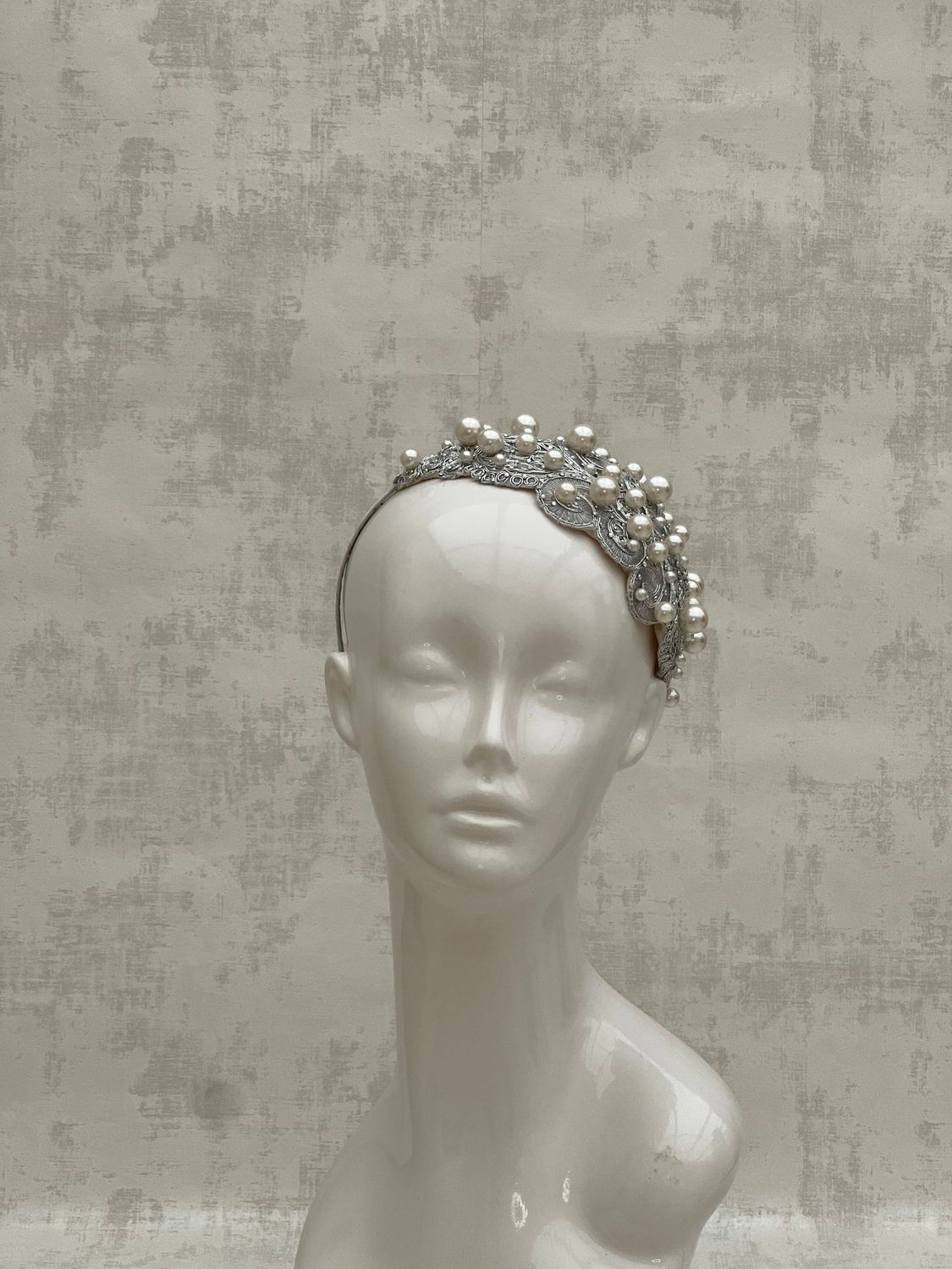 Headpiece Fascinator with pearls