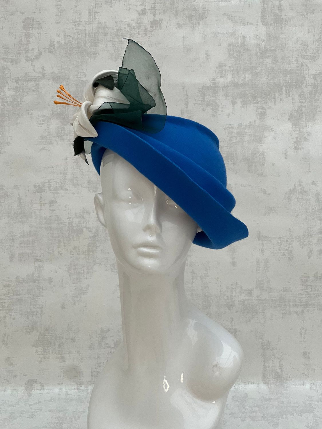 Hand shaped cloche style hat one-size