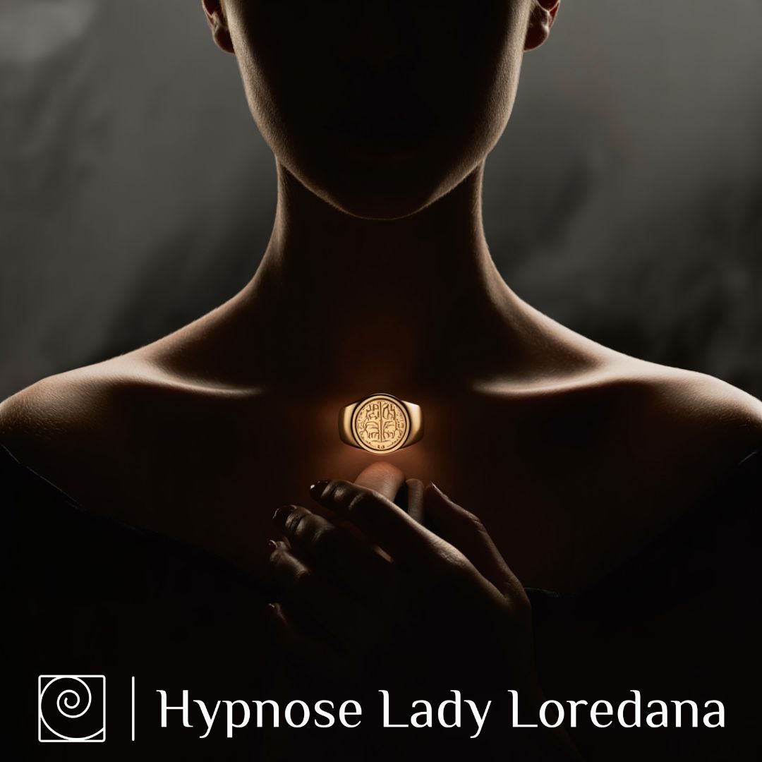Dominante Silhouette mit goldenem Siegelring über Herz und Stirn – Cover „Das Siegel der Hingabe“. Lady Loredana 

