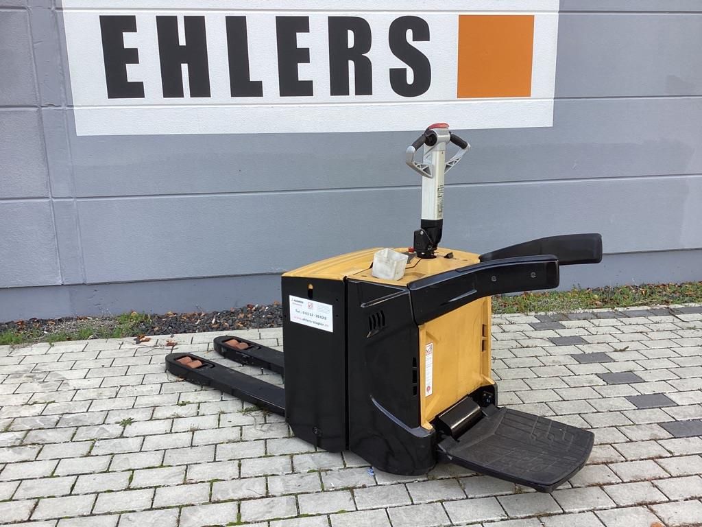 Elektro Niederhubwagen mit Plattform Caterpillar NPV20N2, Bj: 2015, Tragkraft: 2.000 kg