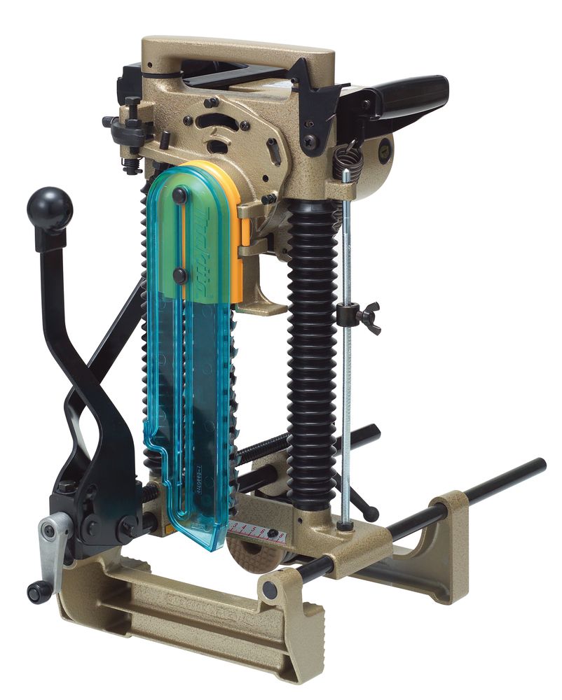 MAKITA Kettenstemmer 7104L