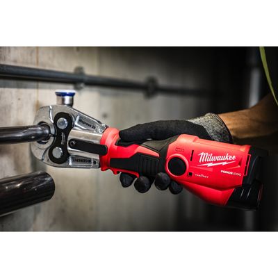 MILWAUKEE M12 Akku-Presswerkzeug mit ONE-KEY Akku-Kit-Version Inklusive 3x Geberit Pressbacken M12ONEHPT-202C Geberit Mapress Set