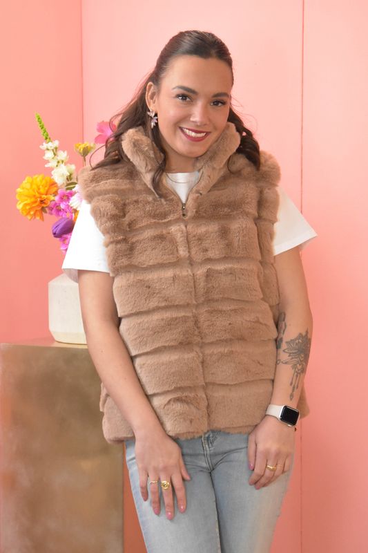 Teddy bodywarmer camel