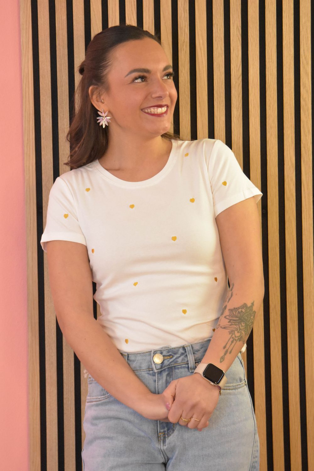 T-shirt kleine hartjes goud