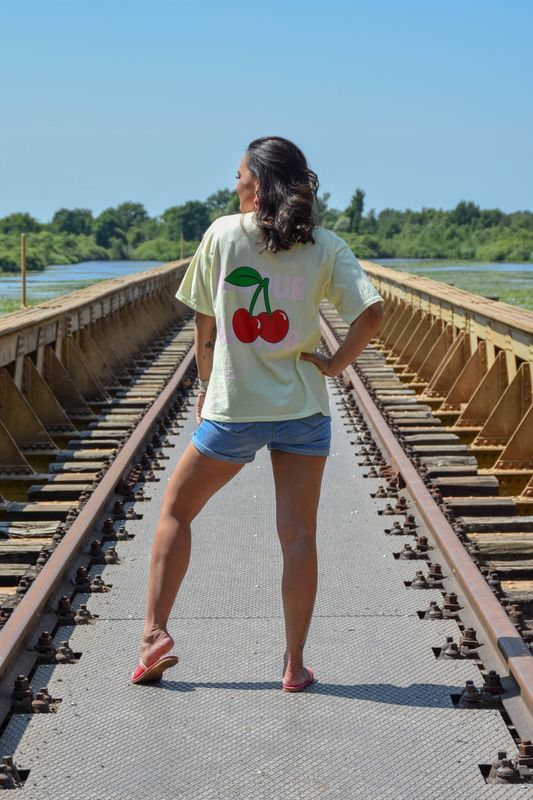 Shirt geel amour cherry