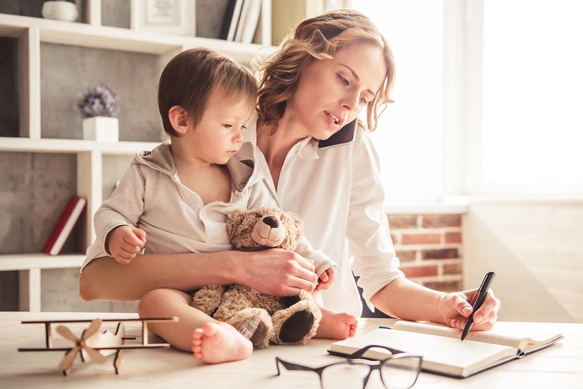 Six Figures, One Mom: A Proven Path to Financial Success and Work-Life Balance (e-book)