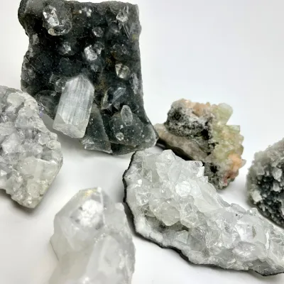 APOPHYLITE