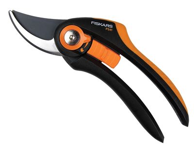 Fiskars FSK1057169 P541 Plus™ Bypass Pruner