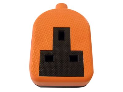 Dencon DCN9432ORNB Trailing Socket 13A 1-Gang Orange
