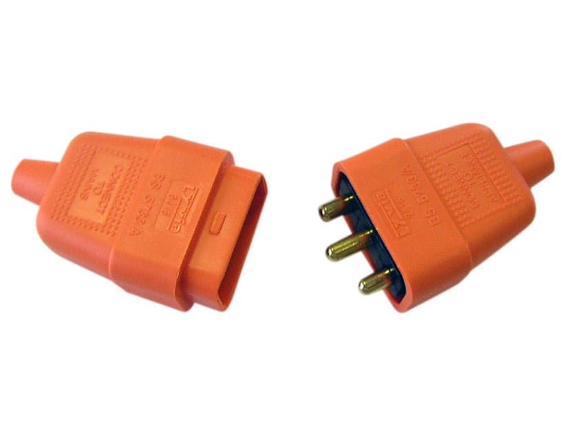 Dencon DCN9416ORNB 3 Pin Rubber Connector Plug 10A Orange