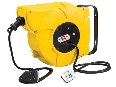 Brennenstuhl BRE003300 Auto Cable Reel 240V 13A 1-Socket 16+2m