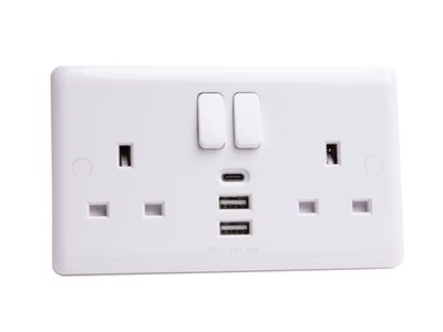 Deta Vimark DETVC1288 Switched Socket 2-Gang + 3 USB Ports 13A