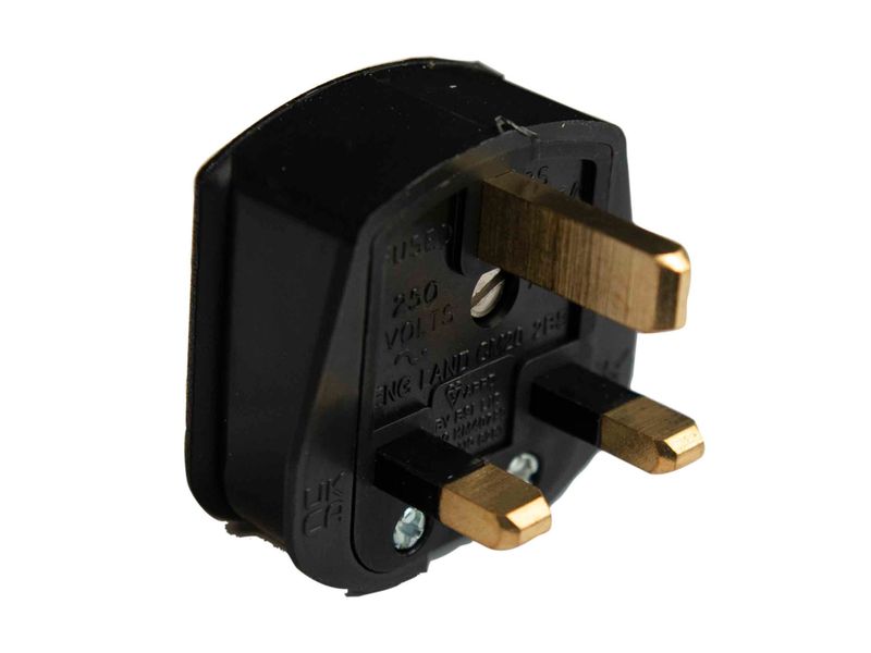 Dencon DCN6283BNB 3 Pin Rubber Plug 13A Black