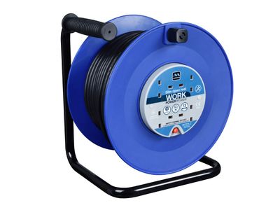 Masterplug MSTHDCT50134 Heavy-Duty Cable Reel 240V 13A 4-Socket Thermal Cut-Out 50m